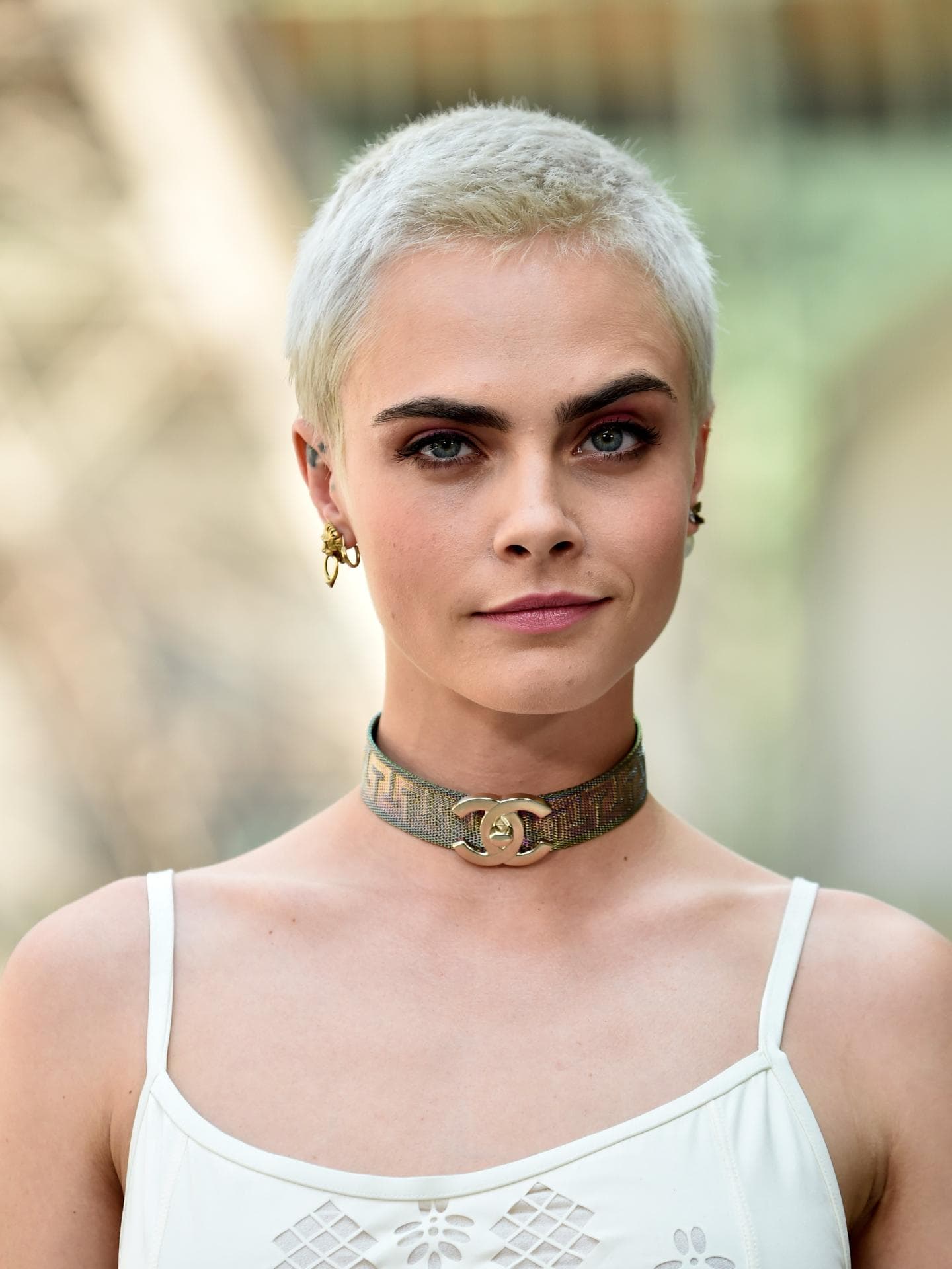Cara Delevigne blonde Haare Cara Delevigne blonde Haare