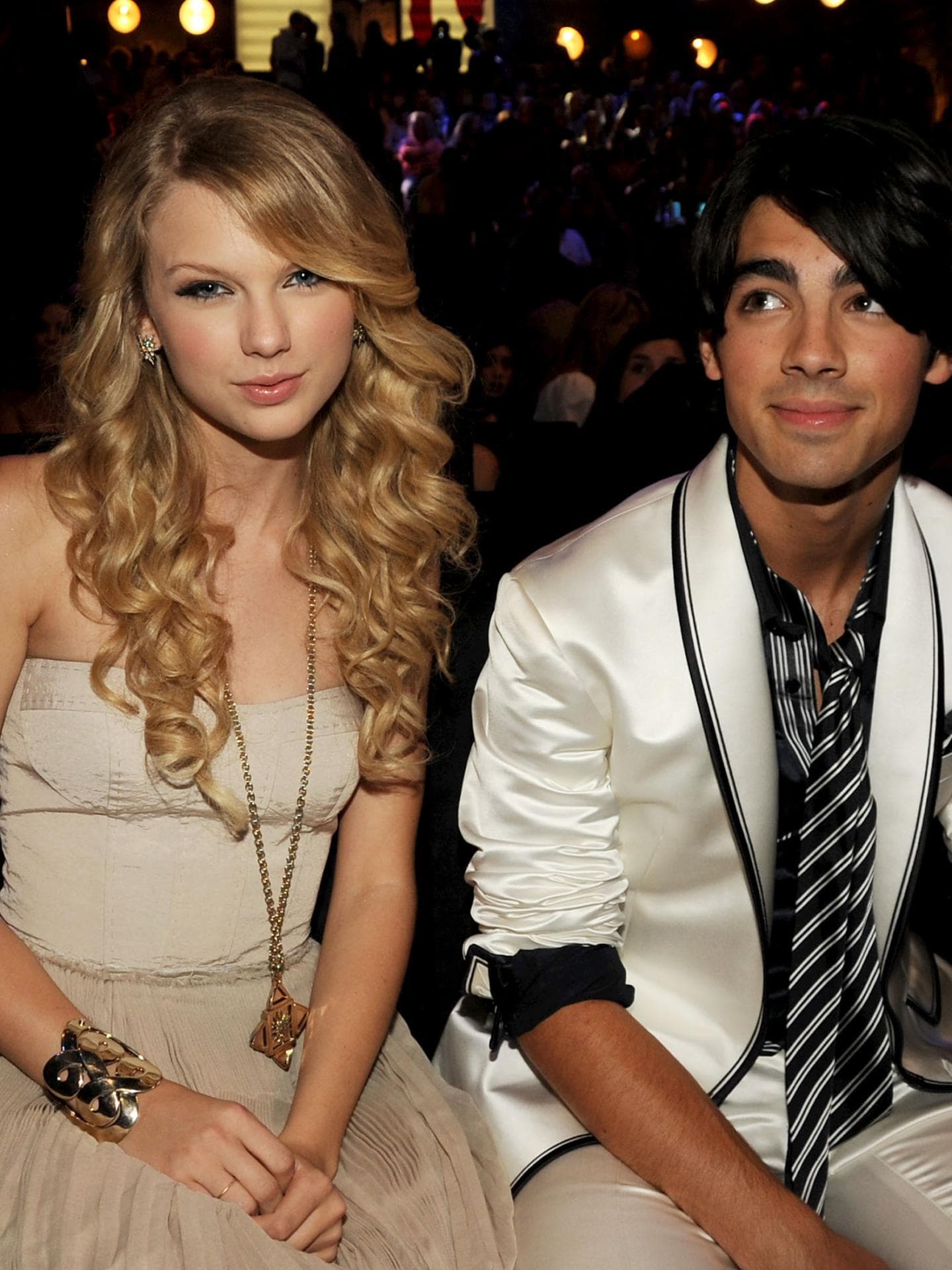 Taylor Swift und Joe Jonas Taylor Swift und Joe Jonas