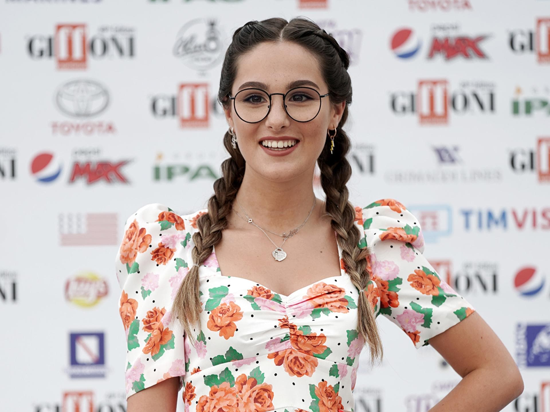 Sofia Dalle Rive mit Brille Sofia Dalle Rive mit Brille